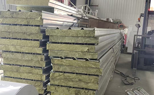 同德彩钢夹芯板