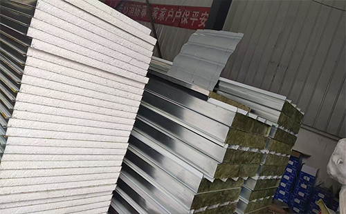 同德彩钢夹芯板